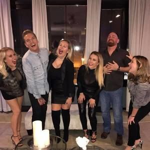 Meet your Posher, Thomas